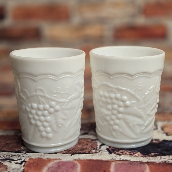 Milk Glass Tumblers Set Of Two Grape Design - Picture 1 of 7
